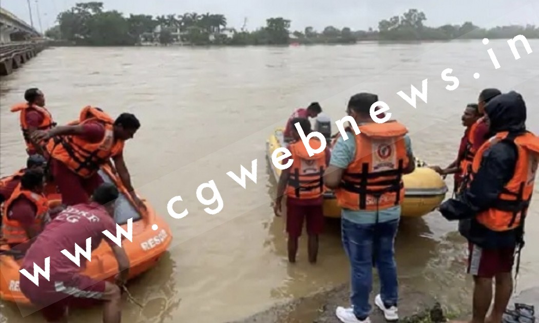 शिवनाथ नदी में गिरी तेज रफ्तार कार , कार सवार सभी लोग लापता , SDRF की टीम तलाश में जुटी