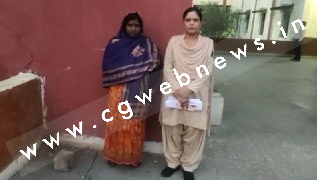जांजगीर चाम्पा - महिला चैन स्नैचर गिरफ्तार , मेले में देती थी वारदात को अंजाम , सोने के जेवर बरामद